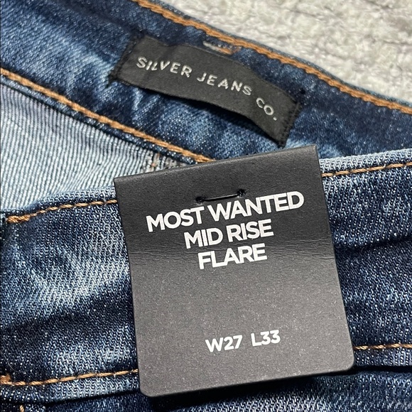 NWT’s Silver Most Wanted Mid Rise Flare Boot Cut Jeans Indigo Size 27x33 - Picture 10 of 16